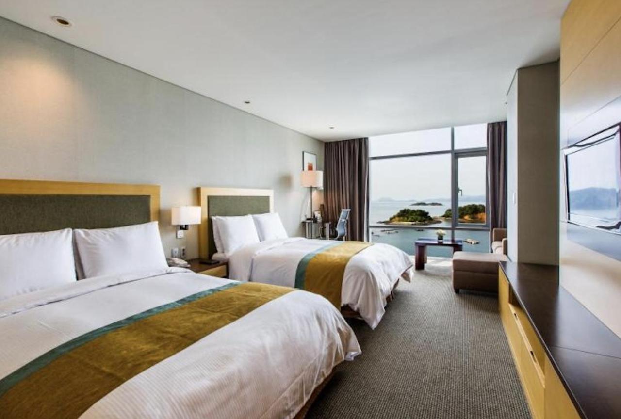 Hidden Bay Hotel Yeosu Exterior foto