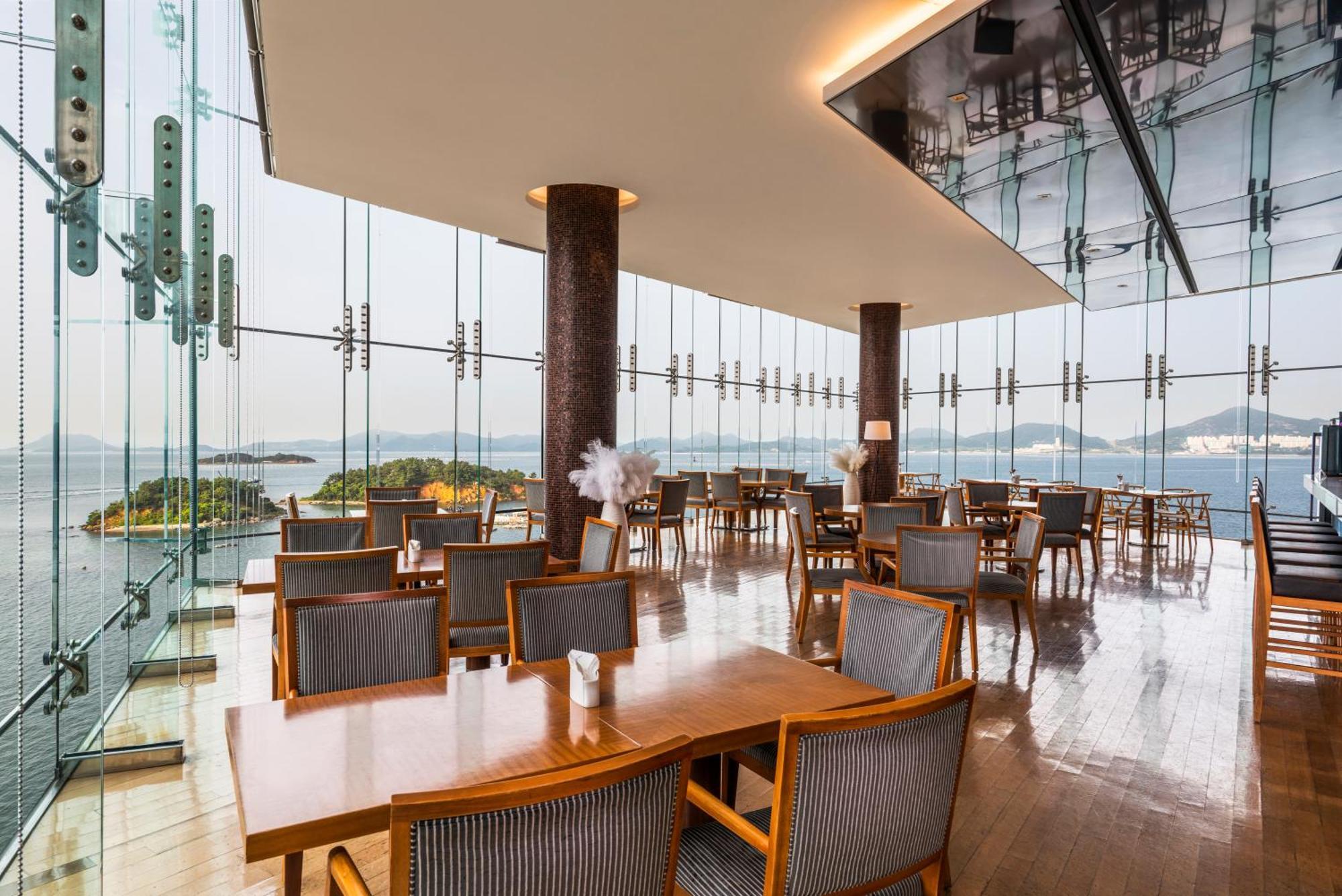 Hidden Bay Hotel Yeosu Exterior foto